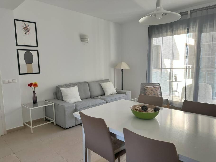 Cala Alta Modern Apartment เบนิดอร์ม ภายนอก รูปภาพ